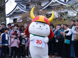 【20周年特別企画】ひこにゃんの歩んだ20年　　　　～1年だけのイベントキャラクターから始まった～